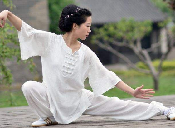 陈小旺最新老婆，背景揭秘与时代影响分析