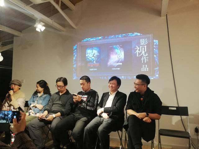 最新科幻电影展现高科技产品的未来之光
