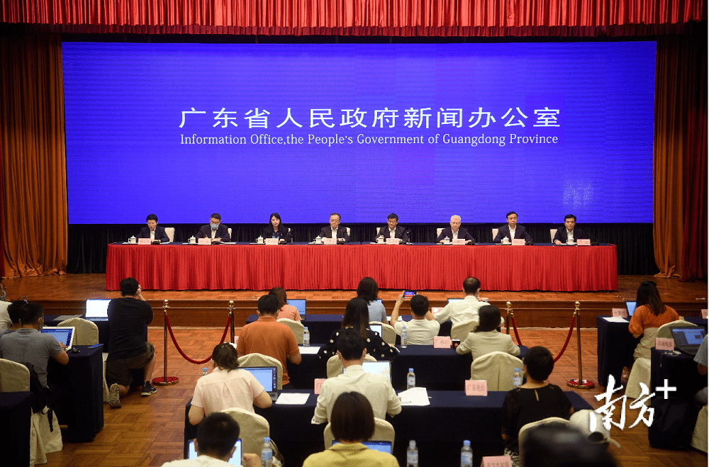 山西太原地震，轻微地壳运动引发难忘经历，小强和他的朋友们的生活被改变