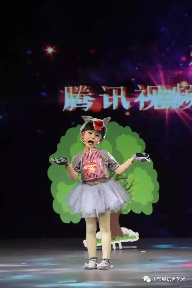 翁与小莹第四部，小巷中的隐秘魅力