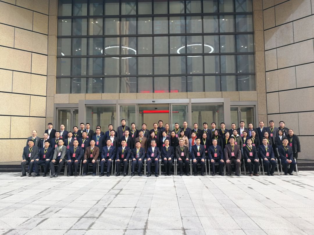 最新退役军人安置工作，心灵之旅启程，探索自然美景的新征程