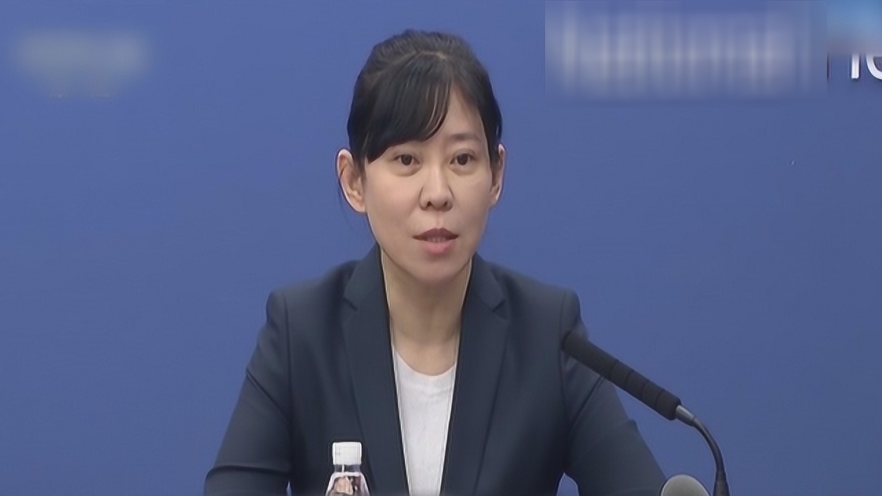 深圳卫视港澳台直播，小主播的日常与友情纽带