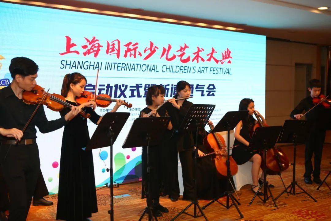 最新艺术作品，探索创新前沿的魅力与风采