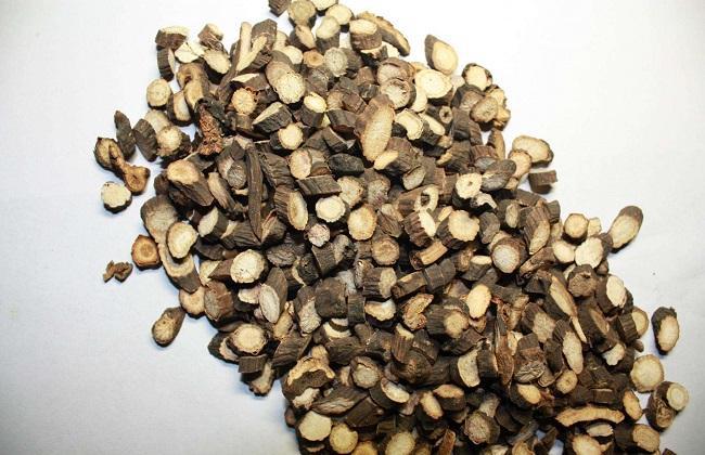 白芍最新价格动态，历史背景、重要事件与地位概述