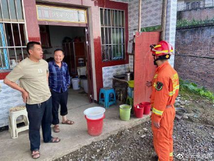 成都地震最新动态，坚韧与成长之力展现变化中的力量